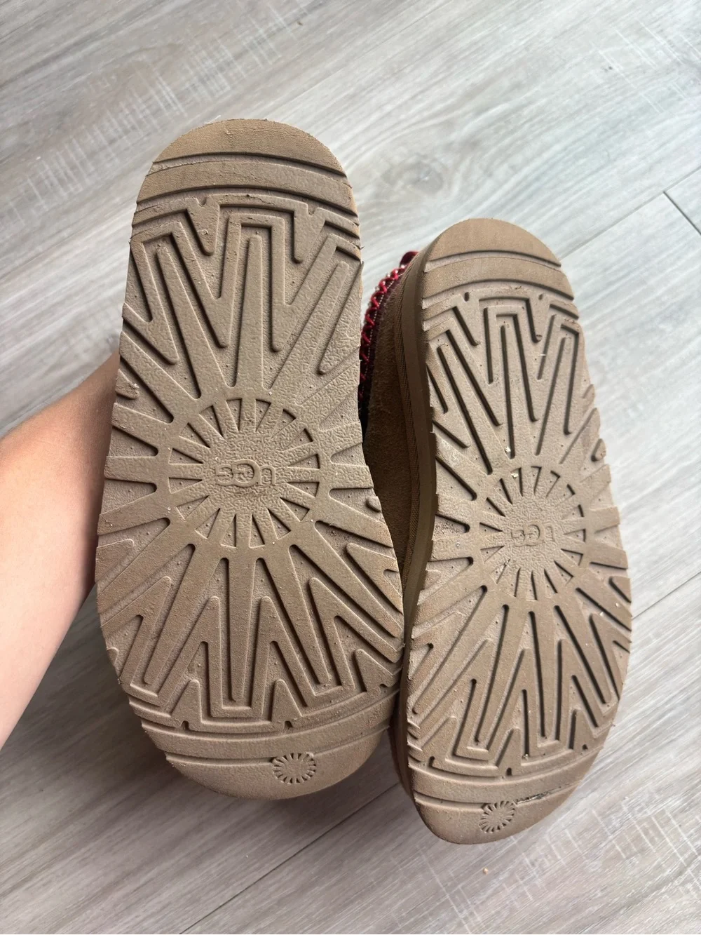 UGG comfortable slip